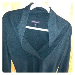 Banana Republic Dark Green Luxury Cashmere Sweater